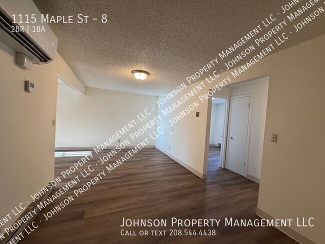 Photo - 1115 Maple St Unit 8