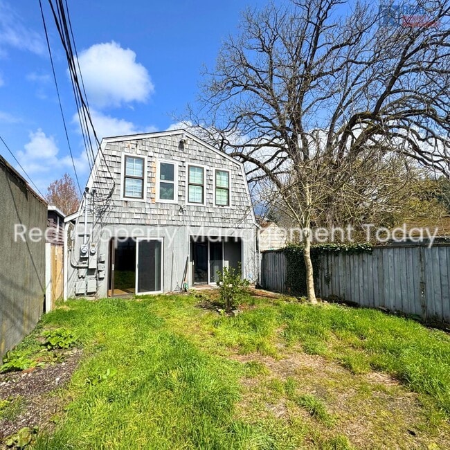 Photo - 516 N K St LLC (Cascade Group - Silver) Unit 514  A