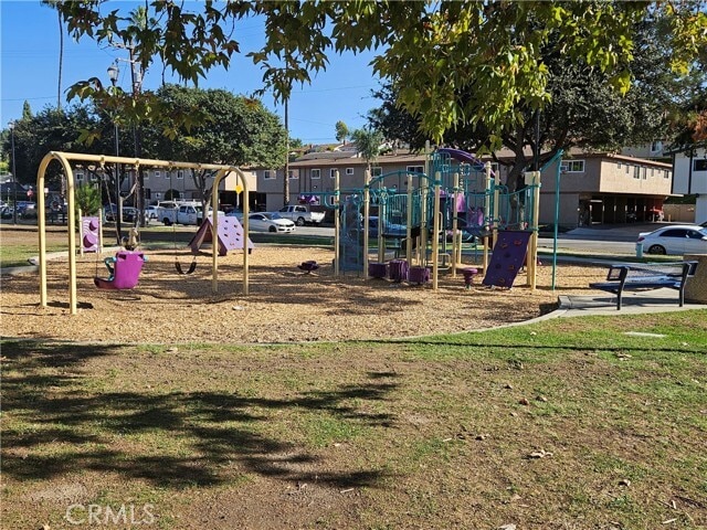 Photo - 1381 Burwood St