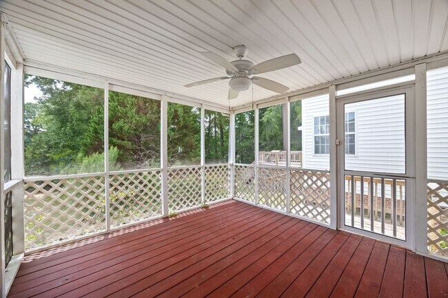 Photo - Three Bedroom Home!