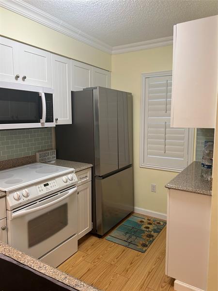 Photo - 2236 N Cypress Bend Dr Unit 304