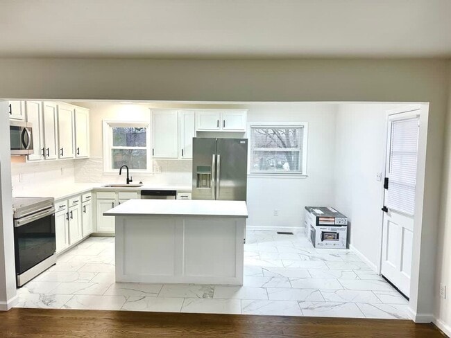 Photo - 345 Harvard Dr