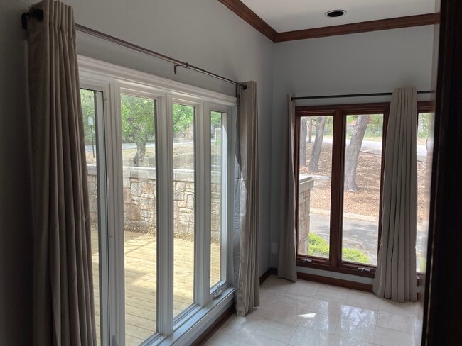 Photo - 8000 Donore Pl Unit 5