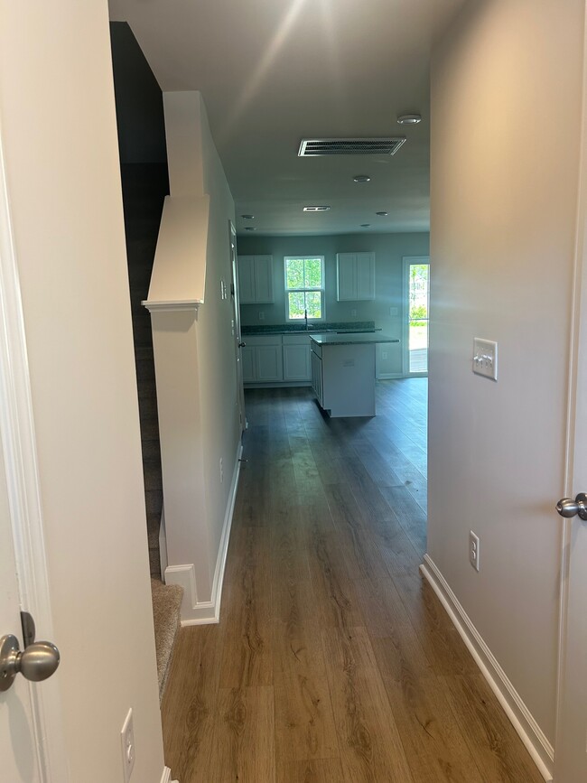 Photo - 284 Meadows Dr