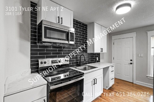 Building Photo - 3101 NE Tyler St Unit 2 Rental