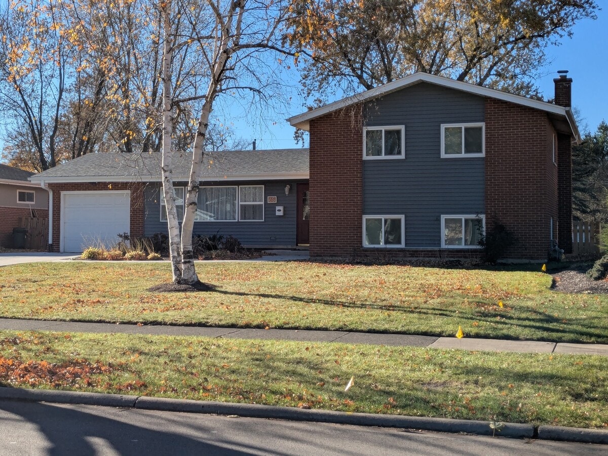 Photo - 6 S Waterman Ave