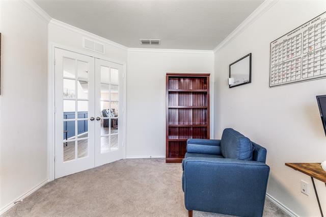 Photo - 1044 Knightly Ln