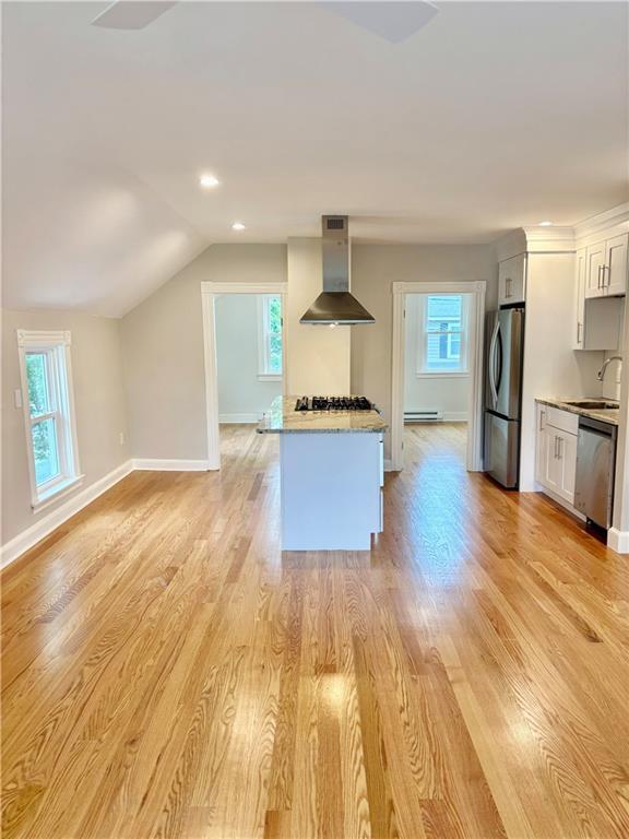 Photo - 60 Maple Ave