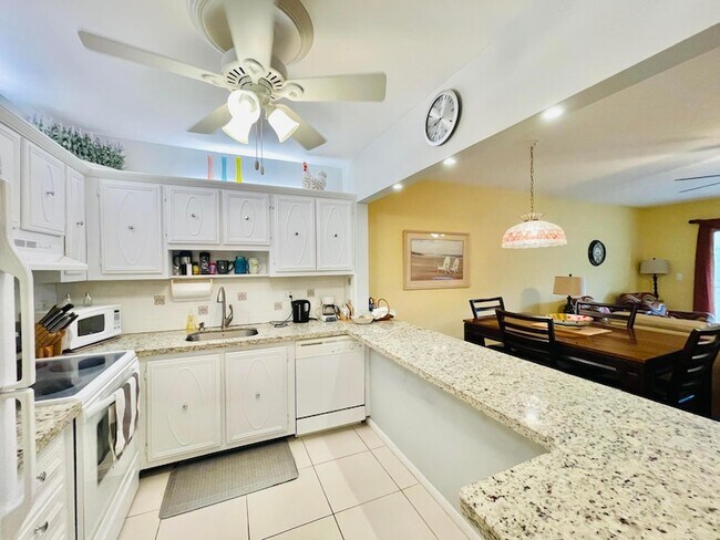 Photo - 257 S Cypress Rd Unit 442