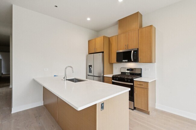 Photo - 3641 N Wilton Ave Unit 3