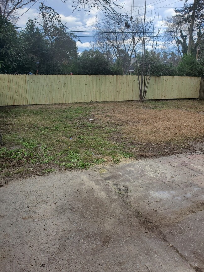7 Cavalier Ct