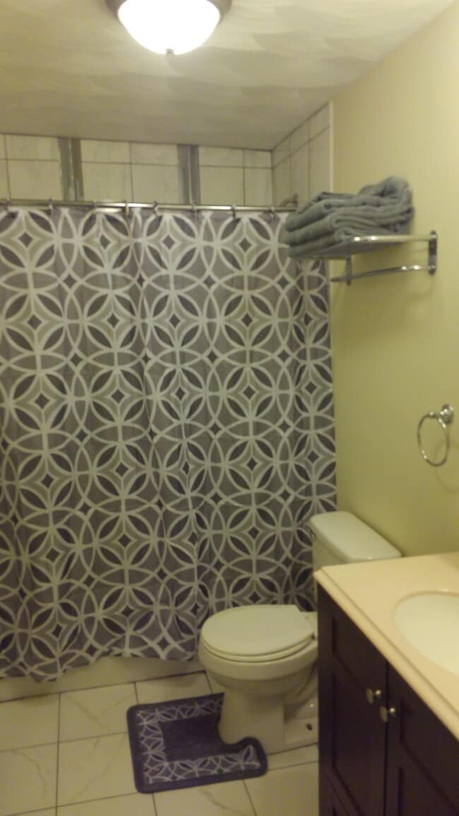 bathroom - 65 W 4th St Unit 65 w4th st