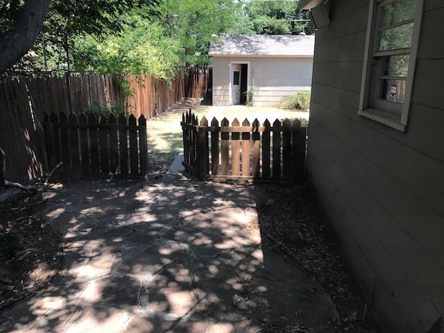 Photo - 2602 23rd St