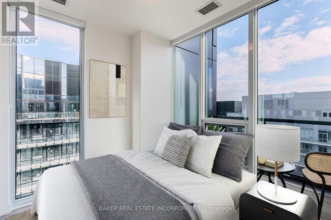Photo - 223 Redpath Ave Unit 3902