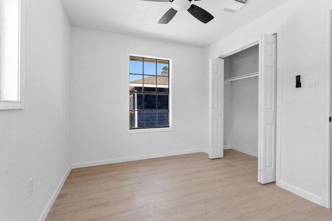 Photo - 16016 Green Manor Dr