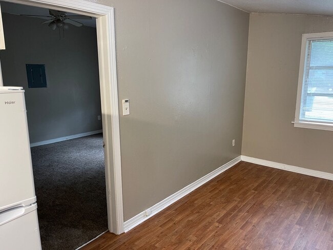 Photo - 410.5 8th Ave W Unit 410.5