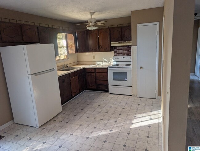 Photo - 11 Hammonds Dr