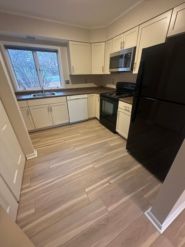 Photo - Comfortable Townhouse Near Virginia Tech