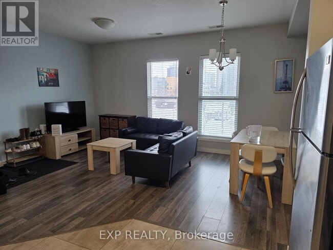 Photo - 62 Balsam St