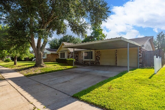 Photo - 4210 Cork Ln