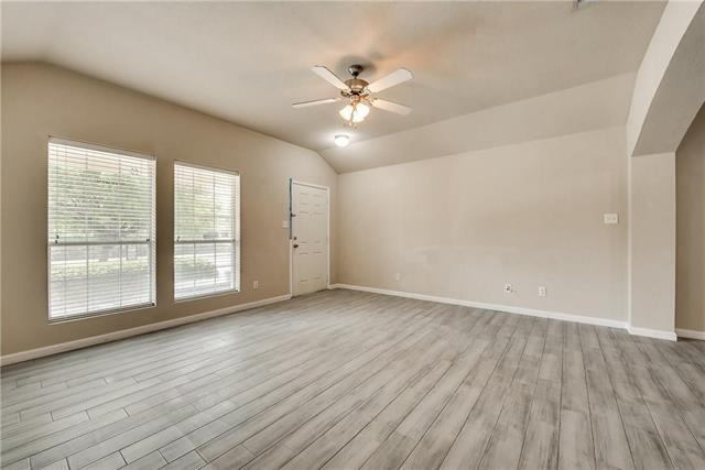 Photo - 952 Bentwood Trail