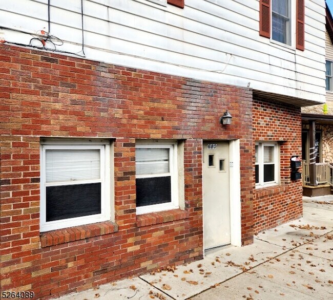 Photo - 680 McBride Ave Apartment