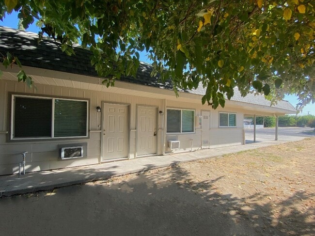 Photo - 2775 Muir Ave