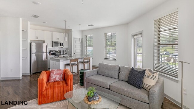 Building Photo - 100 Wildwood Ct