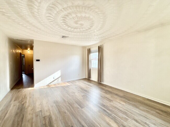 Photo - Cozy Brick Ranch in Norfolk!