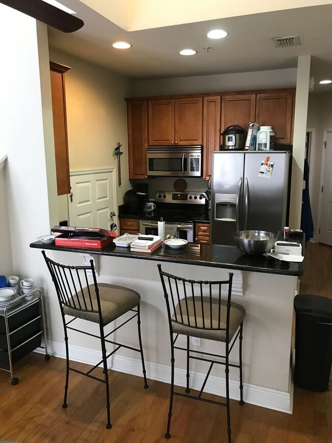 Photo - Lion's Gate - Private 2 Bedroom, 2 Bathroom Apartment in Midtown