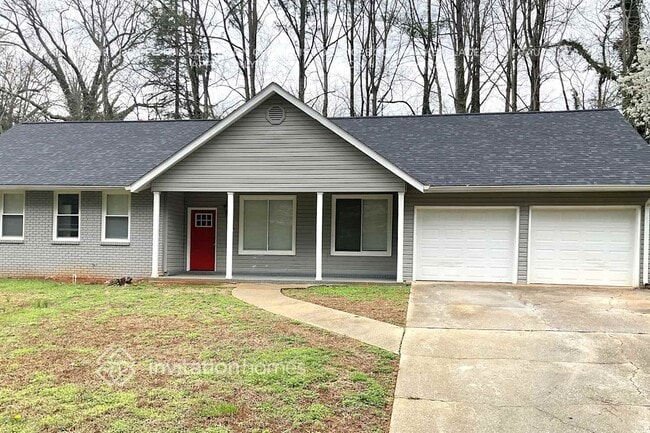 Building Photo - 3382 Saxony Way