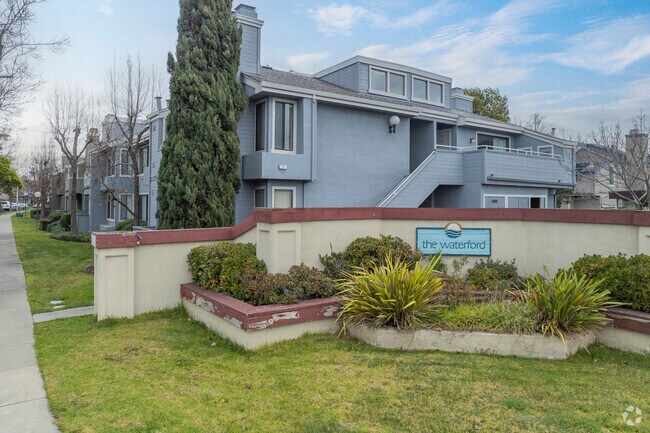Primary - The Waterford Apartments