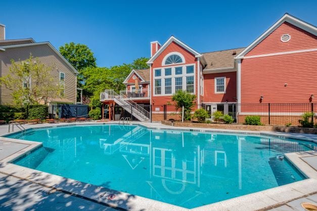 Abbotts Run Apartment Homes