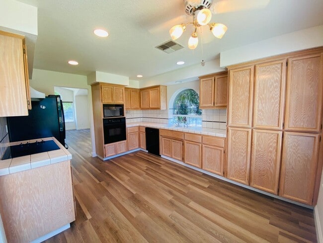 Photo - Charming Single-Story Corner Lot Rental