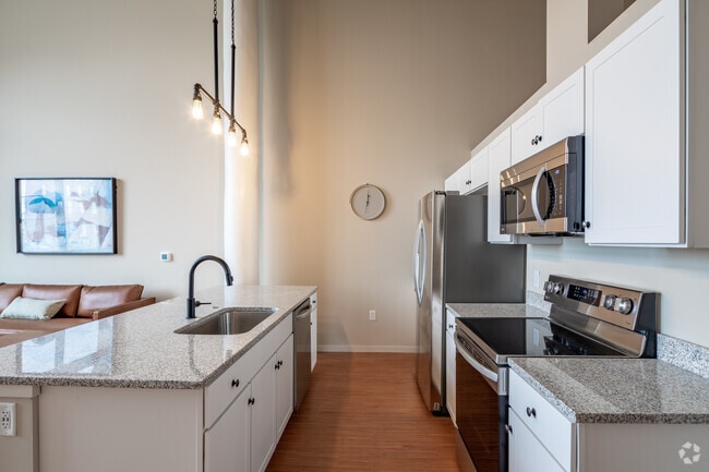 1BR, 1BA - 831 SF