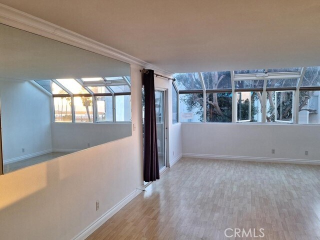 Photo - 250 The Village Unit 113