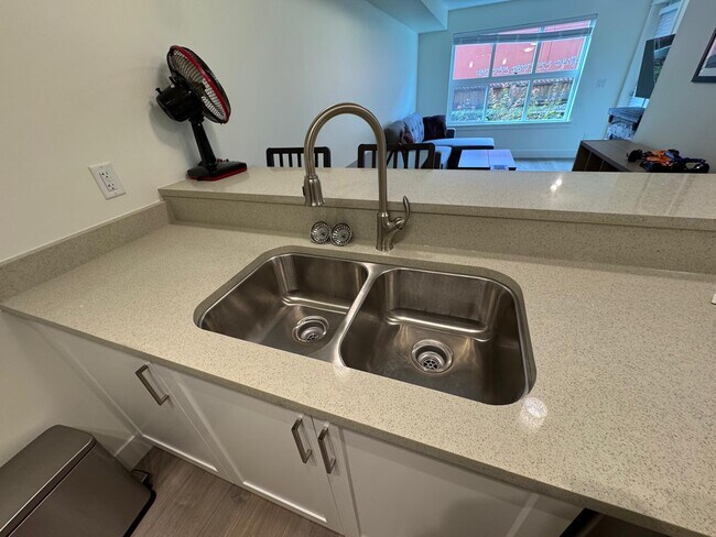 Photo - 30515 Cardinal Av Unit 210