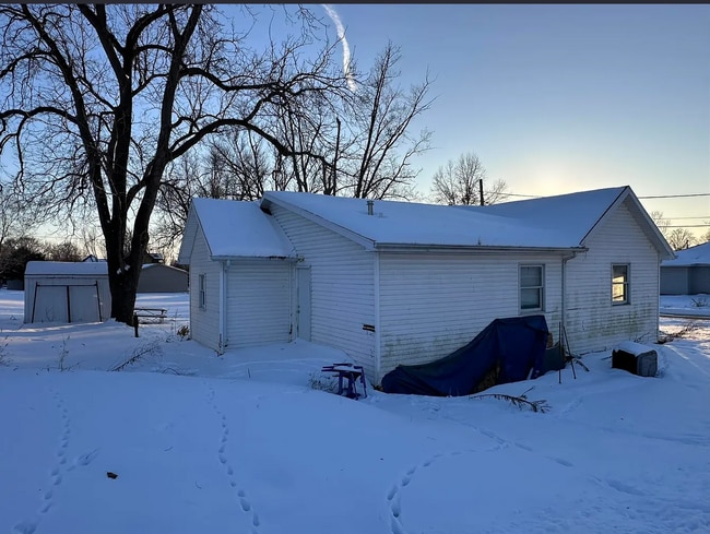 Photo - Cozy 2-Bedroom Home for Rent in Atalissa IA!