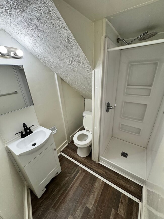 Photo - 3 bedroom 2 bath house