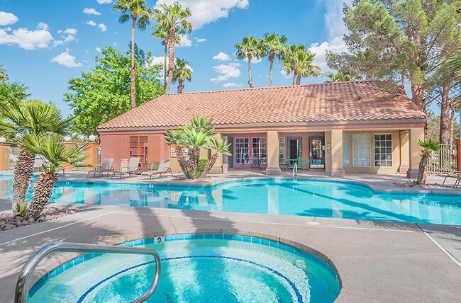 Photo - Invitational Apartments