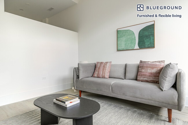 Photo - 812 W Adams St Unit FL4-ID1252