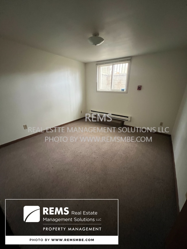 Photo - 1110 Grand Ave Unit 9