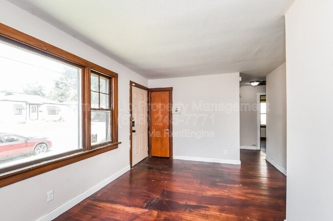 Photo - 422 Plaza Ave