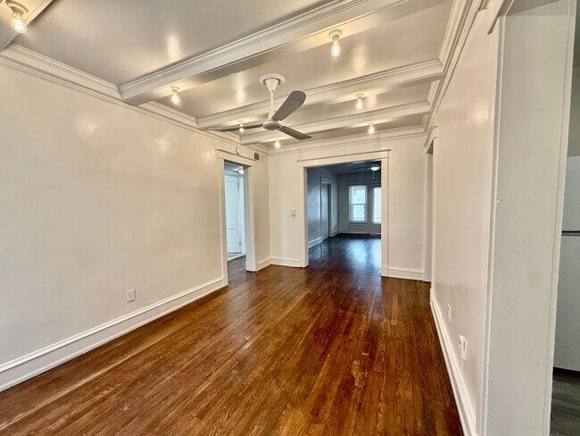 Photo - Shelby Unit 3532-3N