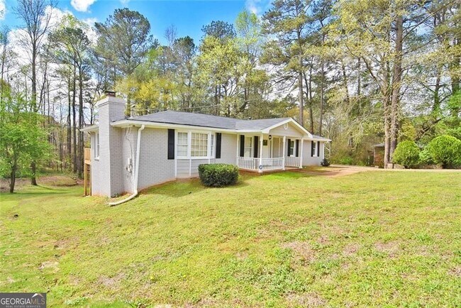 Photo - 86 Regency Way SE