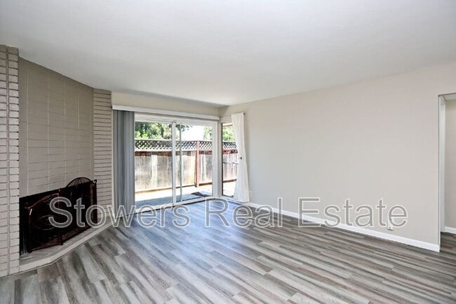 Photo - 1671 Alvarado Ave