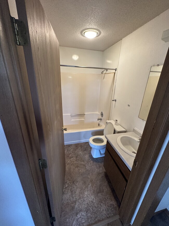 532 Jefferson St Apartments Mauston, WI