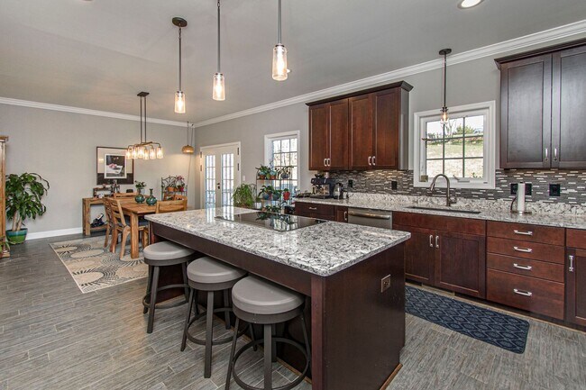 Photo - 50 Siena Dr NW