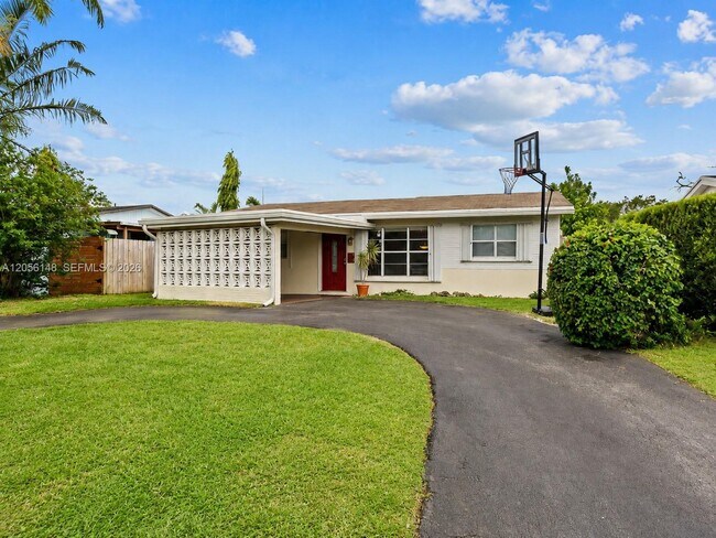 Photo - 2210 N 57th Way