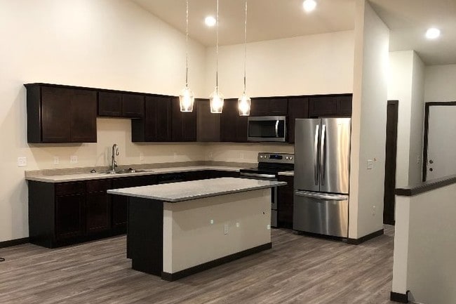 Open Kitchen - Stainless - Water Tower Property Group Apartments